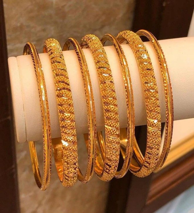 gold bangle designs